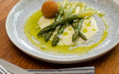 Isle of Wight Asparagus with ‘Borthwood’ Cheese Sauce and Fritter